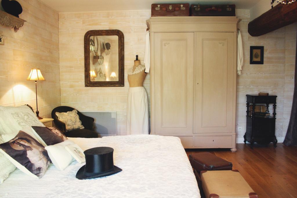 Le Bonheur A La Campagne Bed & Breakfast Lesmont Exterior photo